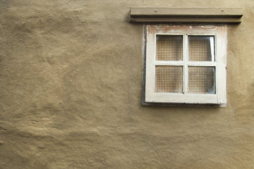 Building sustainable buildings with cob